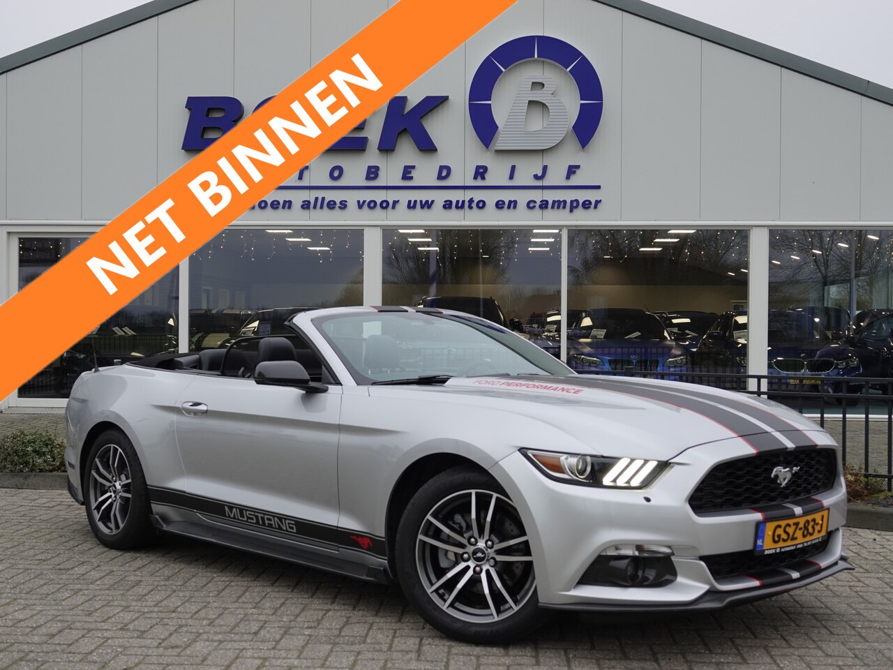 Ford Mustang Convertible - 2.3 EcoBoost 310PK AUTOM. | VOL LEER | CAMERA | CRUISE - AutoWereld.nl