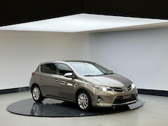 Toyota Auris - 1.8 Hybrid Lease+ | Panoramadak| Cam achter| Trekhaak