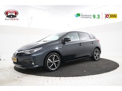 Toyota Auris - 1.8 Hybrid Volcano Edition Cruise Control, Trekhaak, Airco, Camera