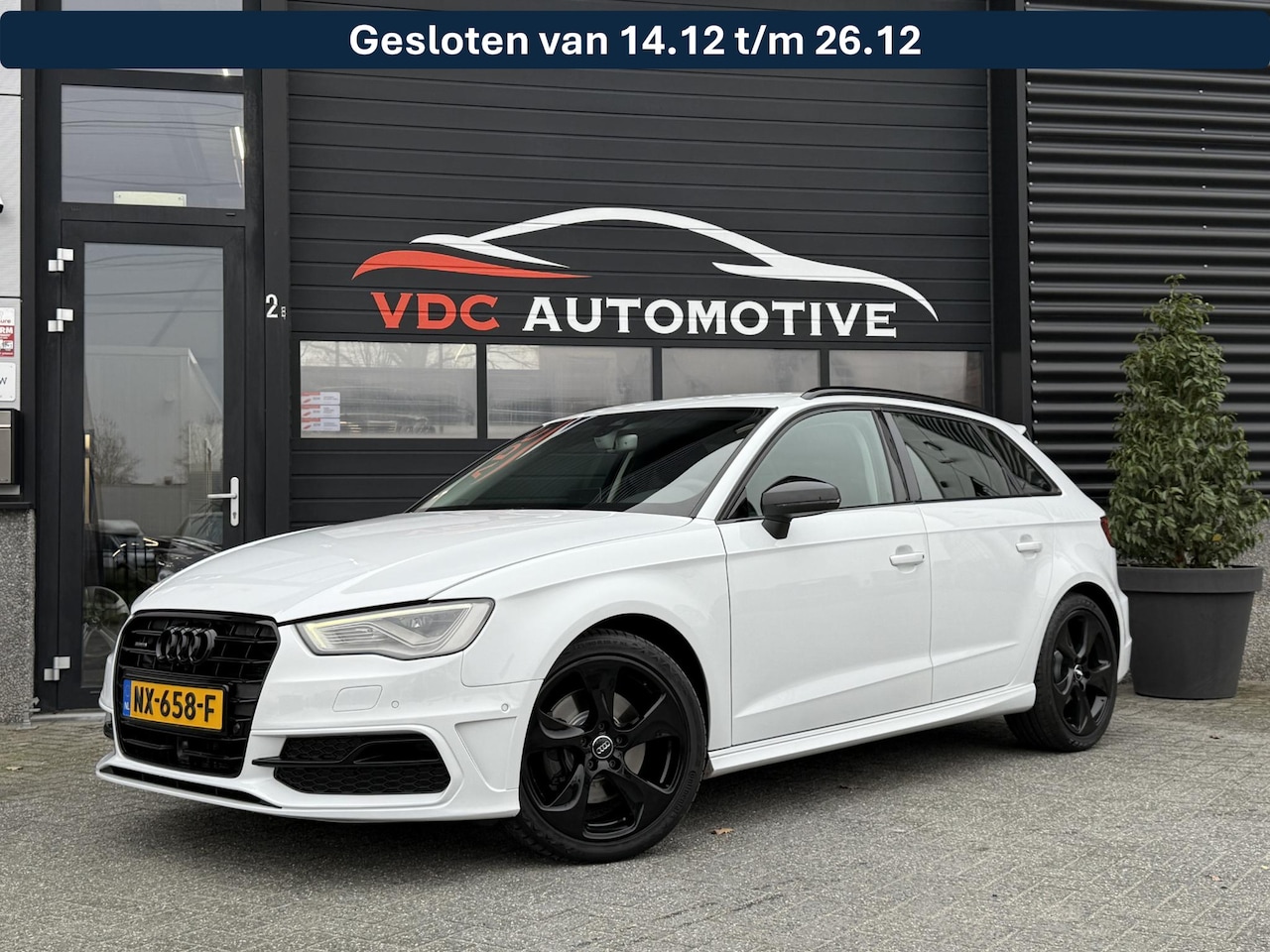 Audi A3 Sportback - 1.8 TFSI Quattro S-Line | ACC | Lane Assist | Stoelverwarming | Black | LED | PTS - AutoWereld.nl