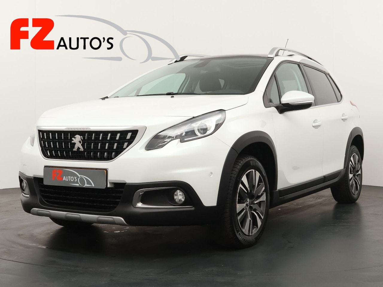 Peugeot 2008 - 1.2 PureTech Allure | Automaat | Trekhaak | Airco | 127404 KM | - AutoWereld.nl