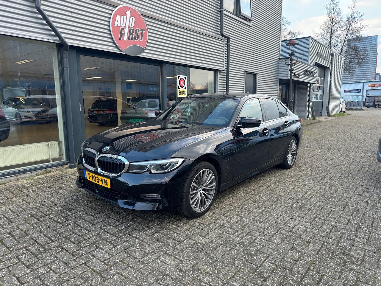 BMW 3-serie - 330e eDrive Edition - AutoWereld.nl