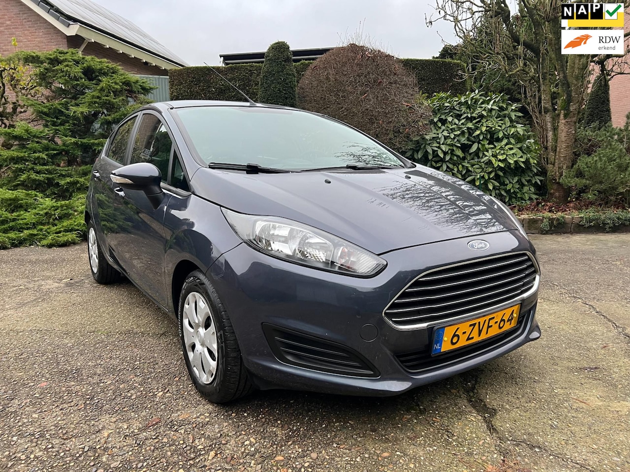 Ford Fiesta - 1.5 TDCi Style Lease 1.5 TDCi Style Lease, Navi, Airco, NAP, Zeer nette auto! - AutoWereld.nl