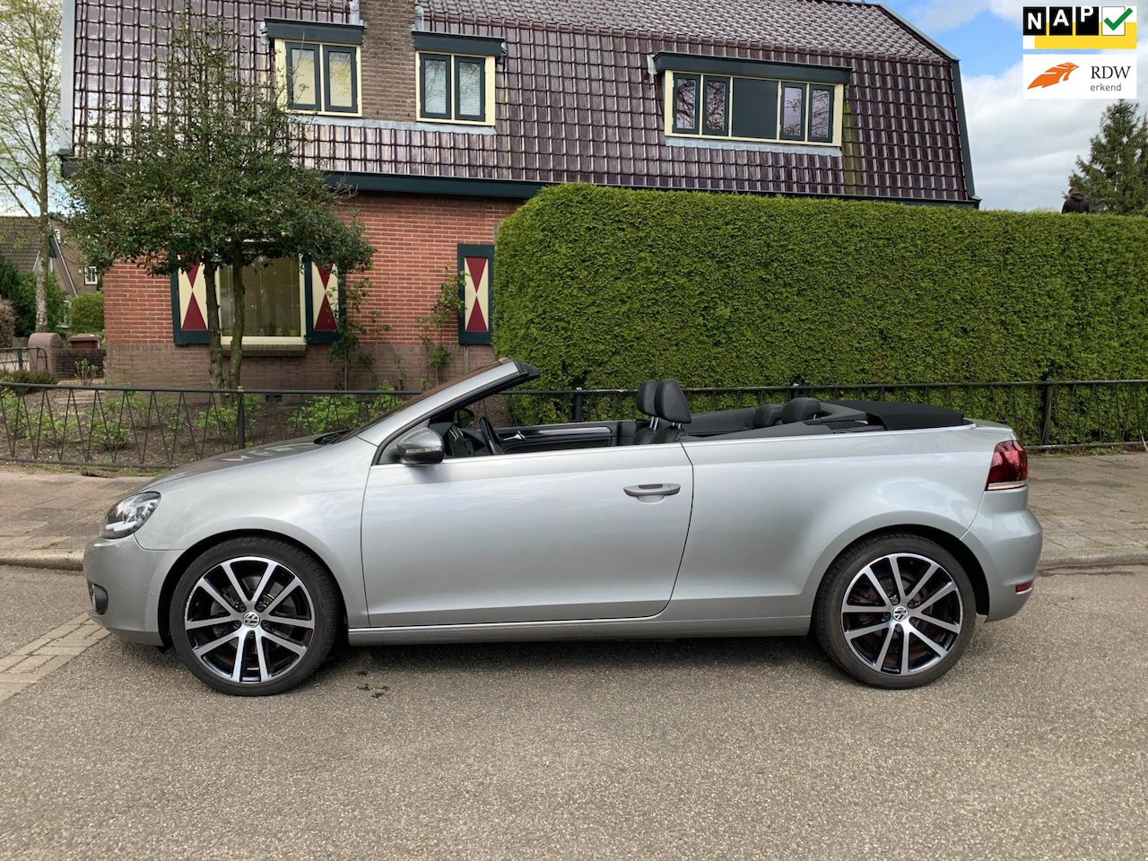 Volkswagen Golf Cabriolet - 1.4 TSI 161 PK DSG Aut leder xenon navig stoelverw - AutoWereld.nl