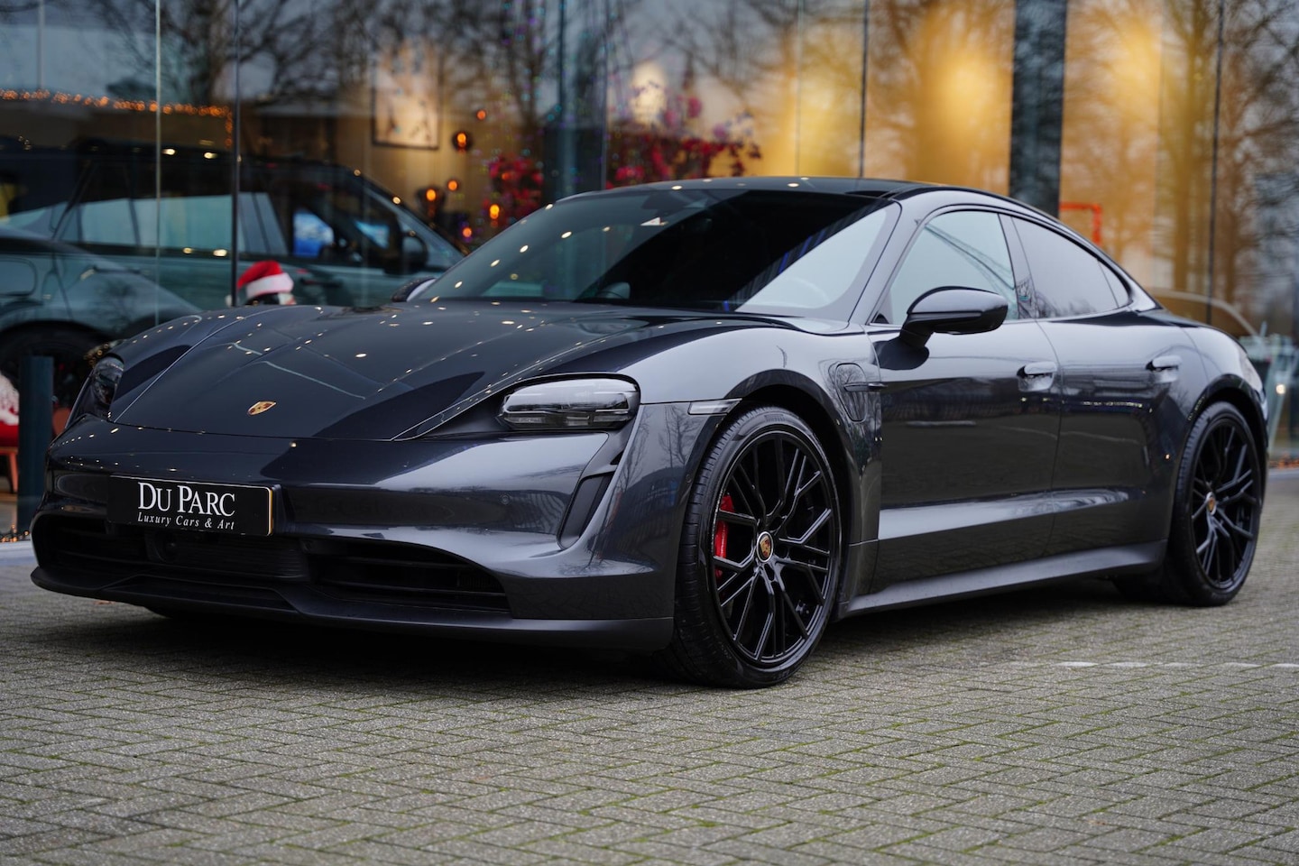 Porsche Taycan - 4S Performance 84 kWh BTW Passenger Display Sport Chrono - AutoWereld.nl