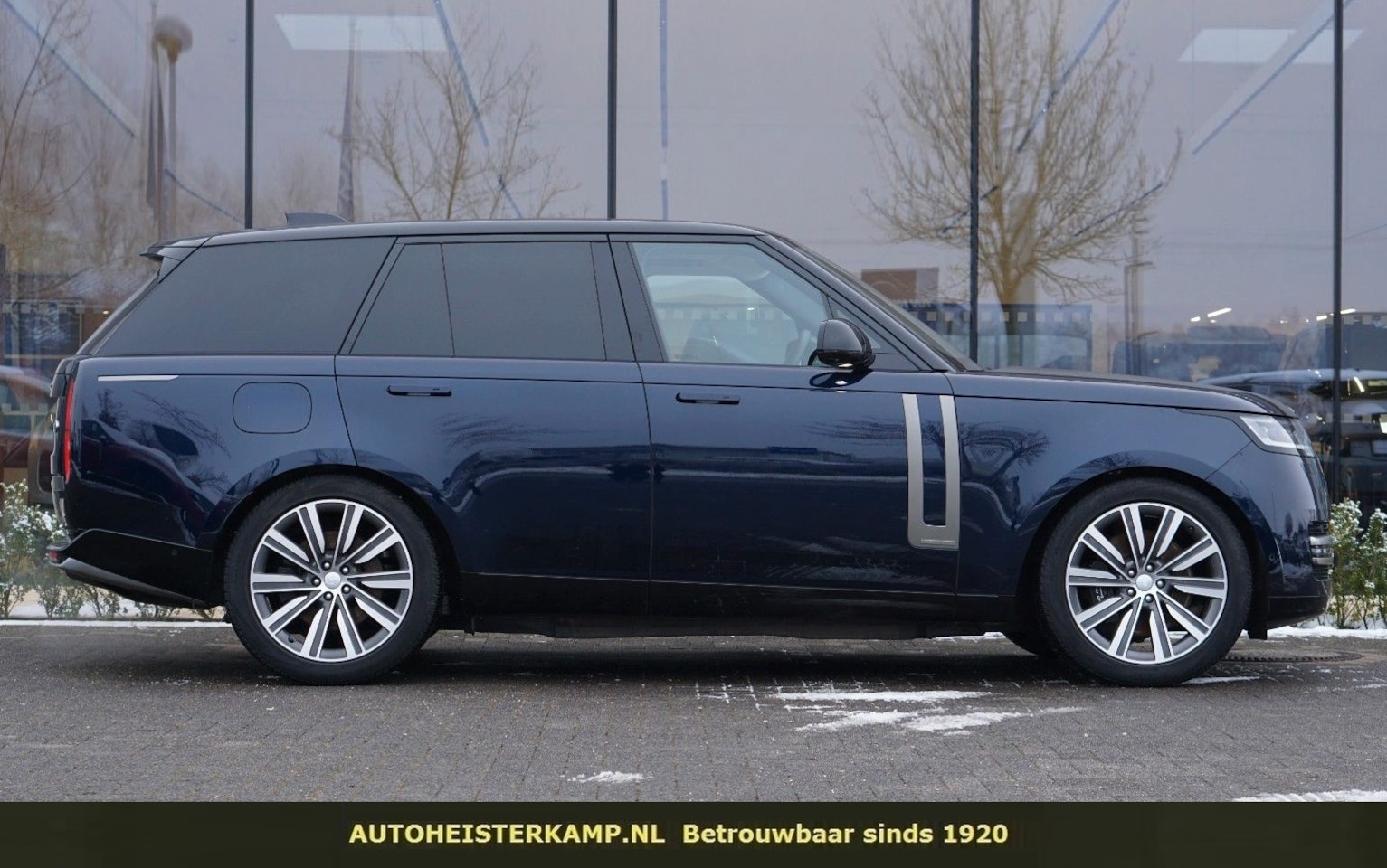 Land Rover Range Rover - 3.0 P440e Autobiography PHEV ACC Panoramadak Head-Up Trekhaak - AutoWereld.nl