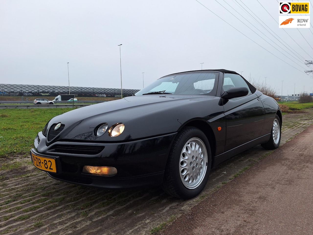 Alfa Romeo Spider - 3.0-12V V6 - origineel Nederlands - AutoWereld.nl