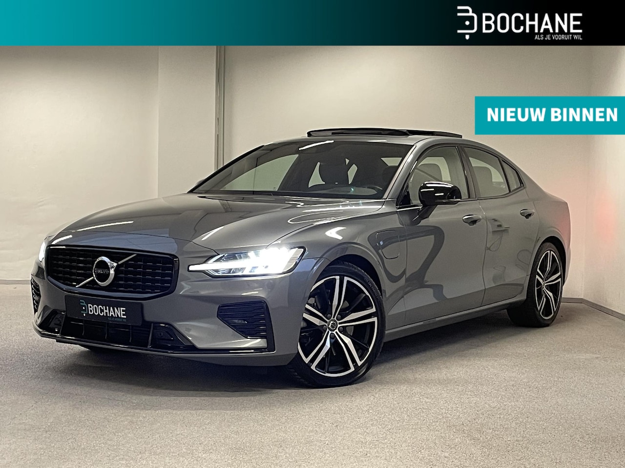 Volvo S60 - 2.0 Recharge T6 AWD R-Design | PANO | H&K | CAMERA | 1e-EIG. | ORG.NL | - AutoWereld.nl