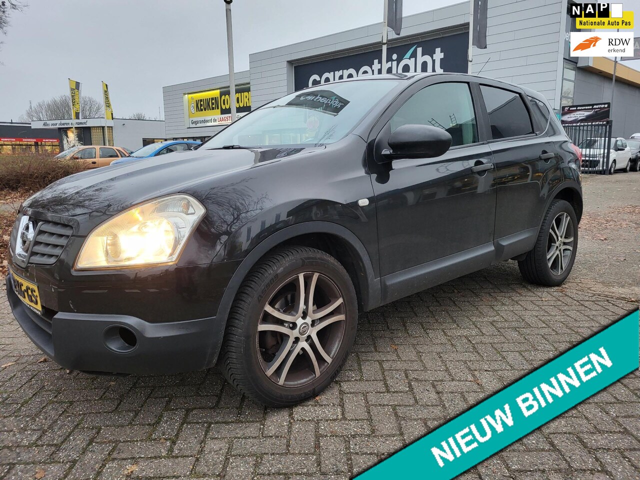 Nissan Qashqai - 1.6 Visia airco cr.control - AutoWereld.nl