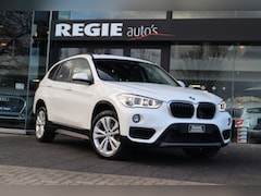 BMW X1 - sDrive20i Panoramadak Camera Led Navi