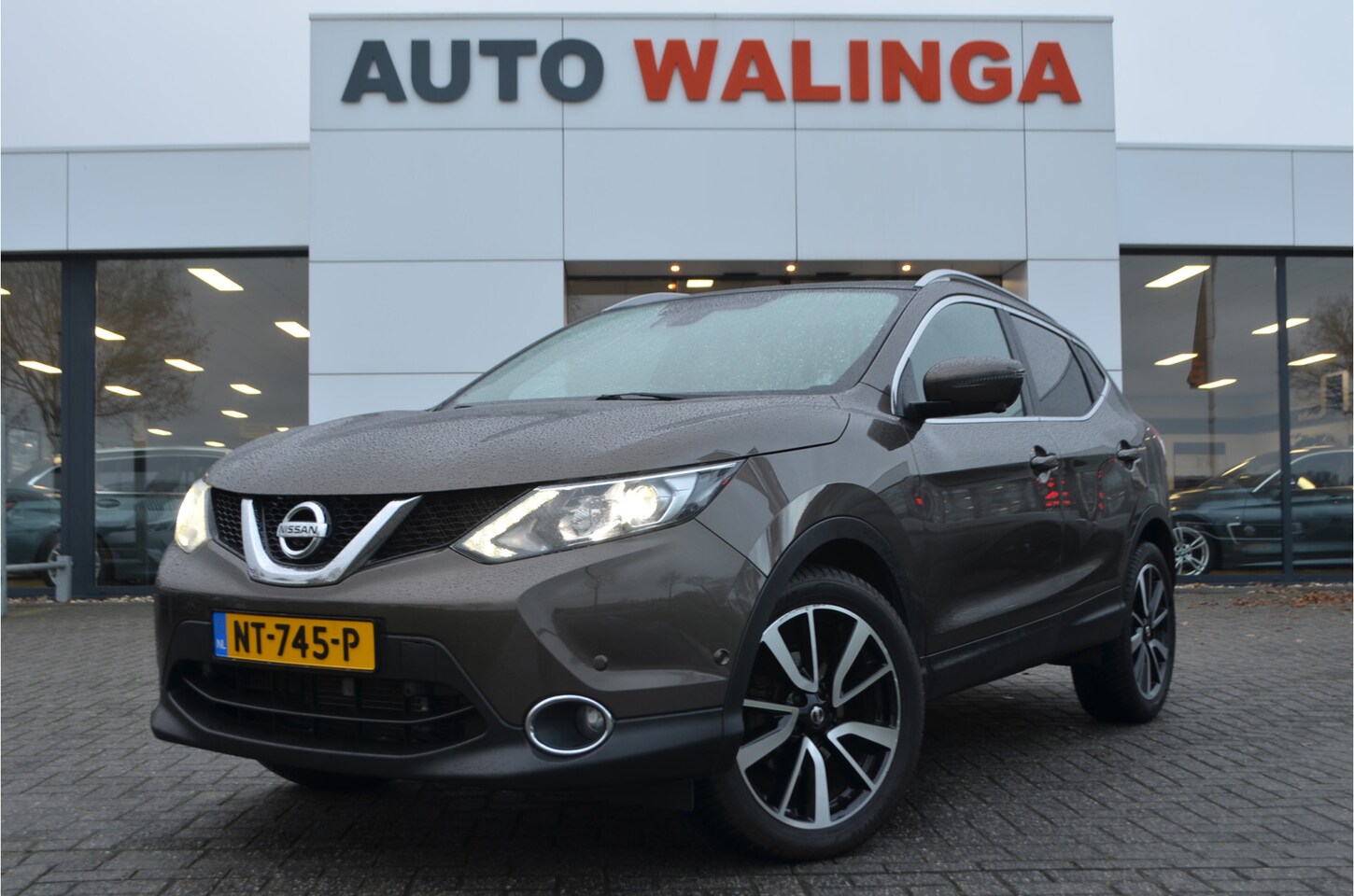 Nissan Qashqai - 1.2 Tekna Pano | 360 camera | Keyless | Leer / Alcantara | LED koplamp | Trekhaak afneemba - AutoWereld.nl