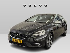 Volvo V40 - 1.5 T3 Polar+ Sport | Panoramadak | Harman/Kardon | LED | Camera | DAB | Keyless Entry & S