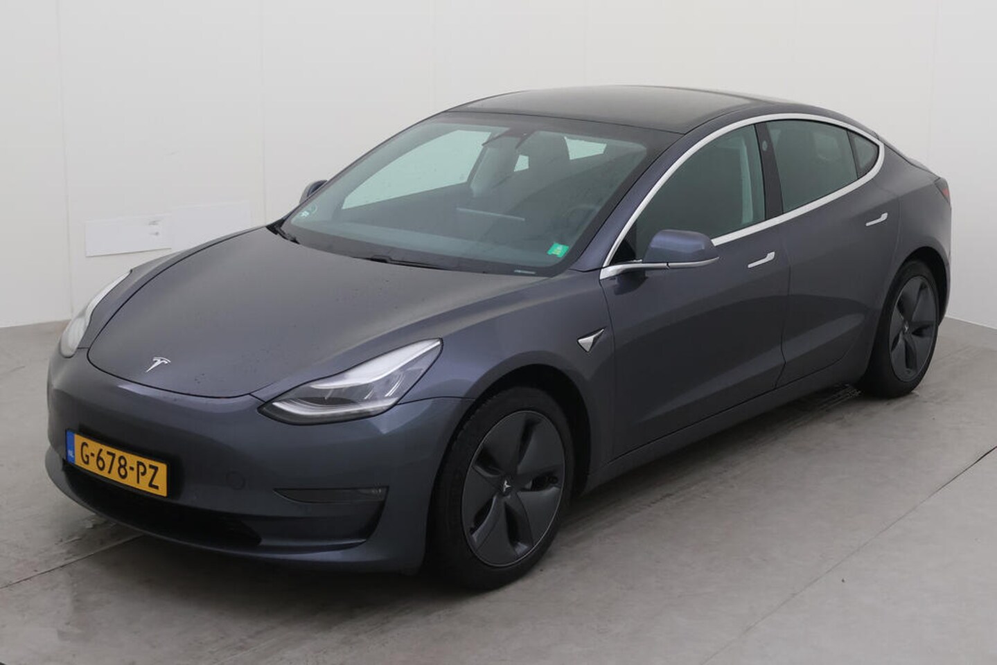 Tesla Model 3 - Long-Range AWD 351pk 75 kWh [ AUTOPILOT+620KM WLTP+PREMIUM AUDIO ] - AutoWereld.nl