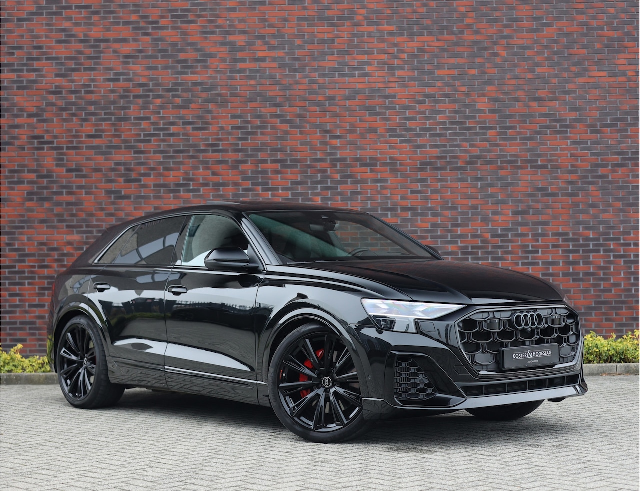 Audi Q8 - 60 TFSIe Quattro *HUD*Pano*Trekhaak*B&O* - AutoWereld.nl