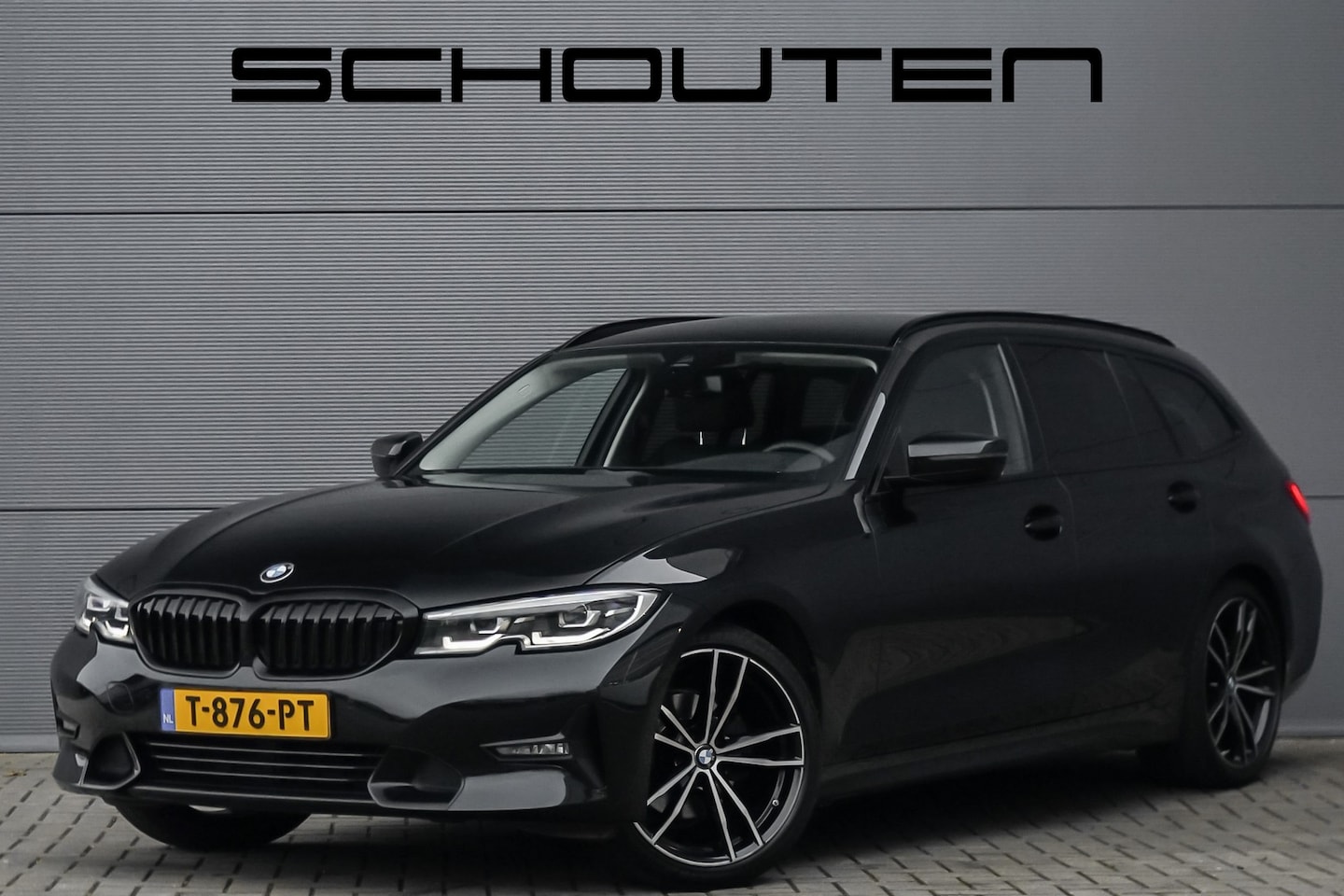 BMW 3-serie Touring - 320d High Exec Sport Line Navi Pro Trekhaak Camera Apple Carplay - AutoWereld.nl