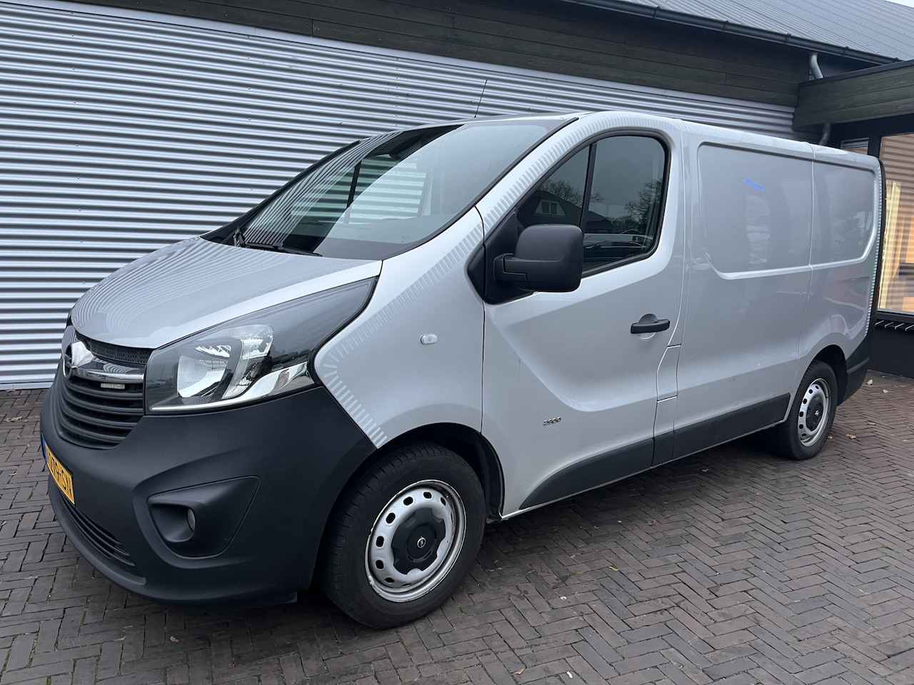 Opel Vivaro - 1.6 CDTI L1H1 Edition EcoFlex Lage km, zeer mooi Standkachel en omvormer - AutoWereld.nl