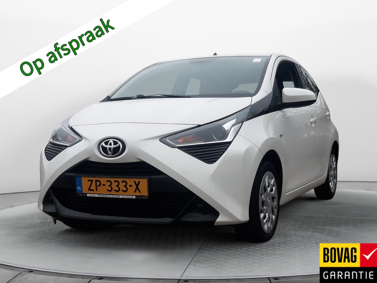 Toyota Aygo - 1.0 VVT-i x-play (73 PK) 1e Eig, Keurig-Onderh, 12-Mnd-BOVAG, NL-Auto, Navigatie/Apple-Car - AutoWereld.nl