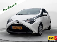 Toyota Aygo - 1.0 VVT-i x-play (73 PK) 1e Eig, Keurig-Onderh, 12-Mnd-BOVAG, NL-Auto, Navigatie/Apple-Car