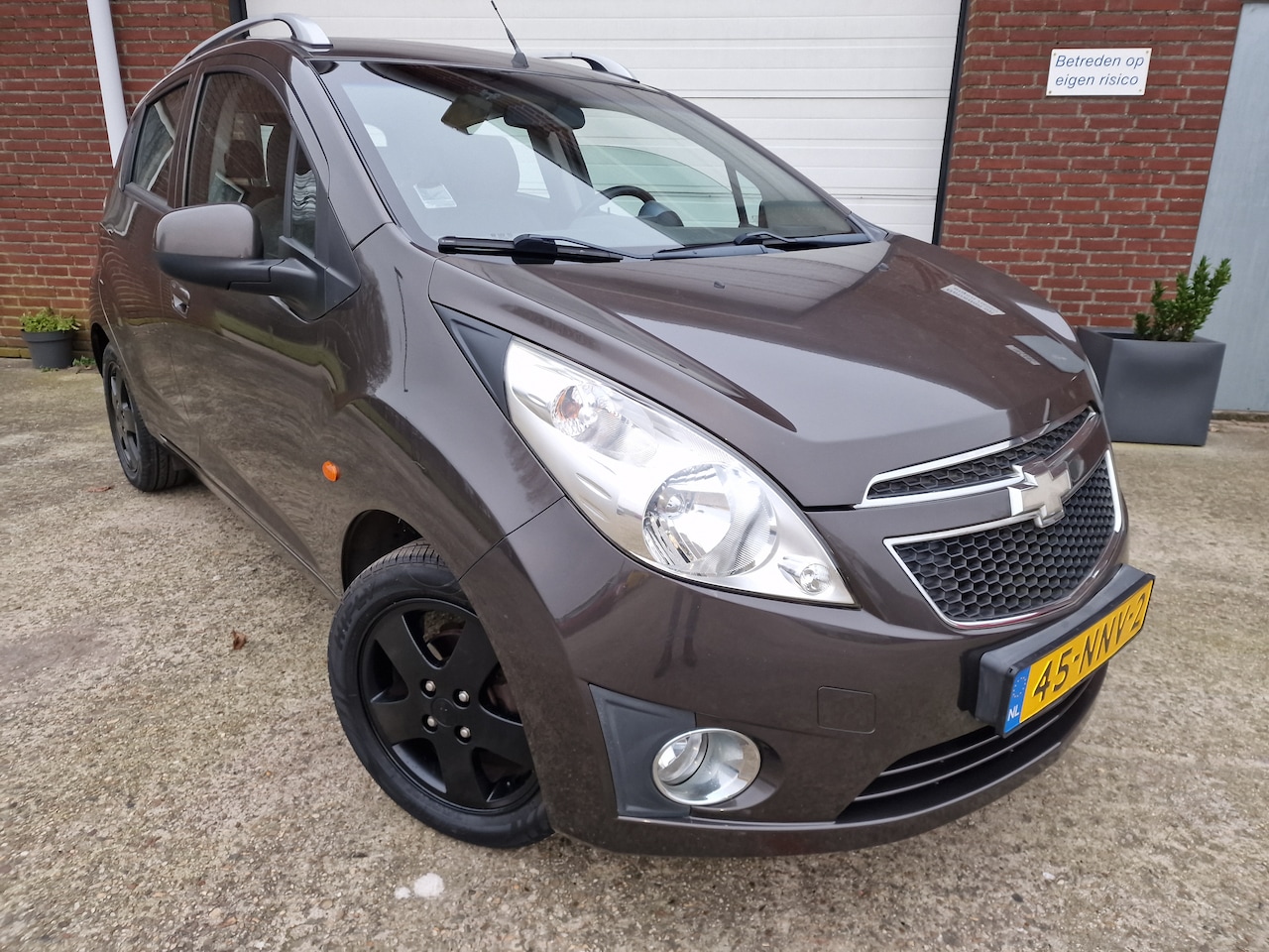 Chevrolet Spark - 1.0 16V LE Streetwise In top staat verkerende Chevrolet Spark 1.016V LS Streetwise. Bjr 2010. 125.274km. Nieuwe - AutoWereld.nl