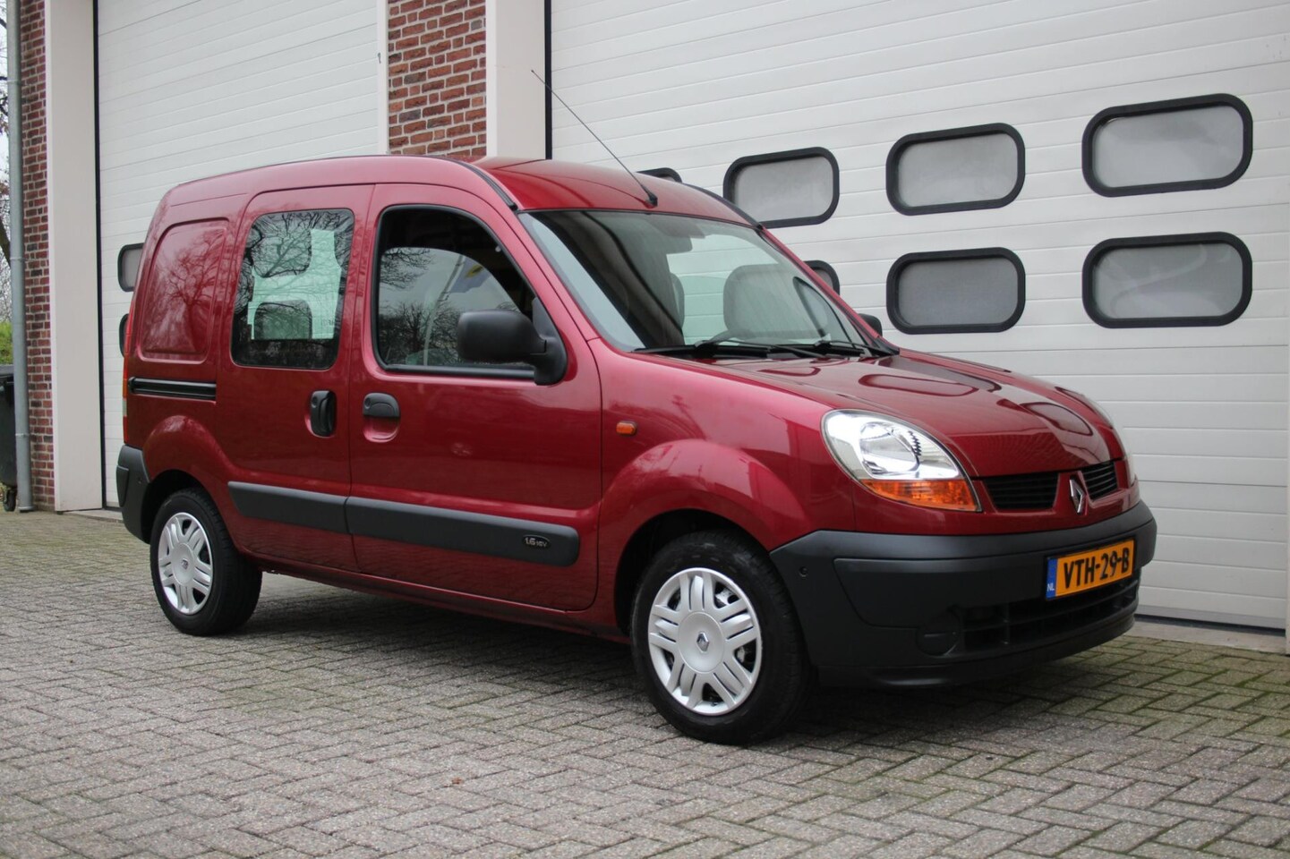 Renault Kangoo Express - 1.6-16V Grand Confort * Automaat / 2-Zits / Airco * - AutoWereld.nl