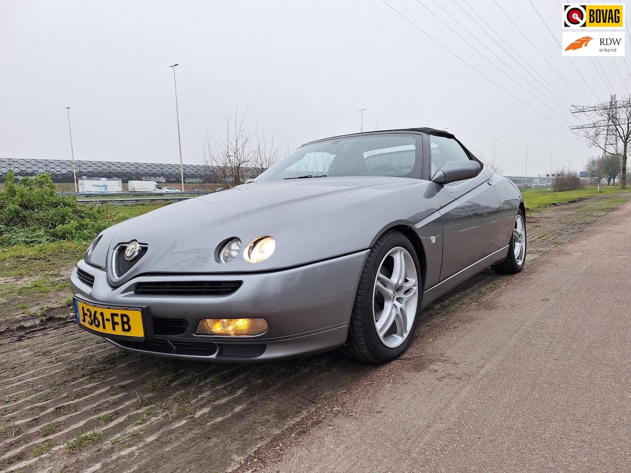 Alfa Romeo Spider - 3.0-12V V6 L 3.0-12V V6 L - AutoWereld.nl