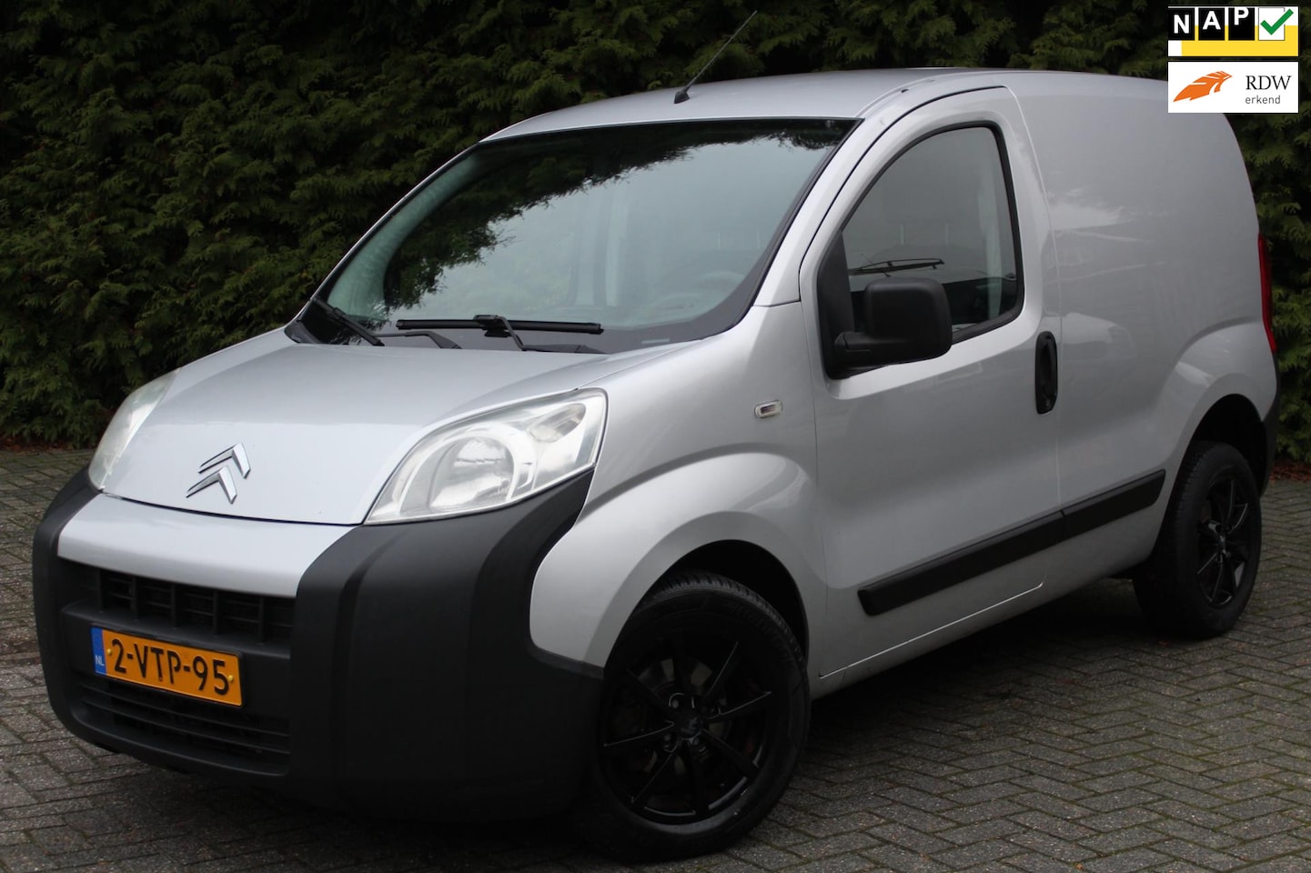 Citroën Nemo - 1.3 HDiF 75PK | Airco | LMV | Elektrische Ramen & Spiegels - AutoWereld.nl