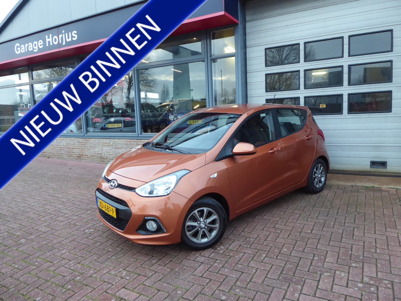 Hyundai i10 - 1.0i i-Motion Comfort 2014 AIRCO, STOEL&STUURVERW, EL PAKKET, NWE APK!! - AutoWereld.nl