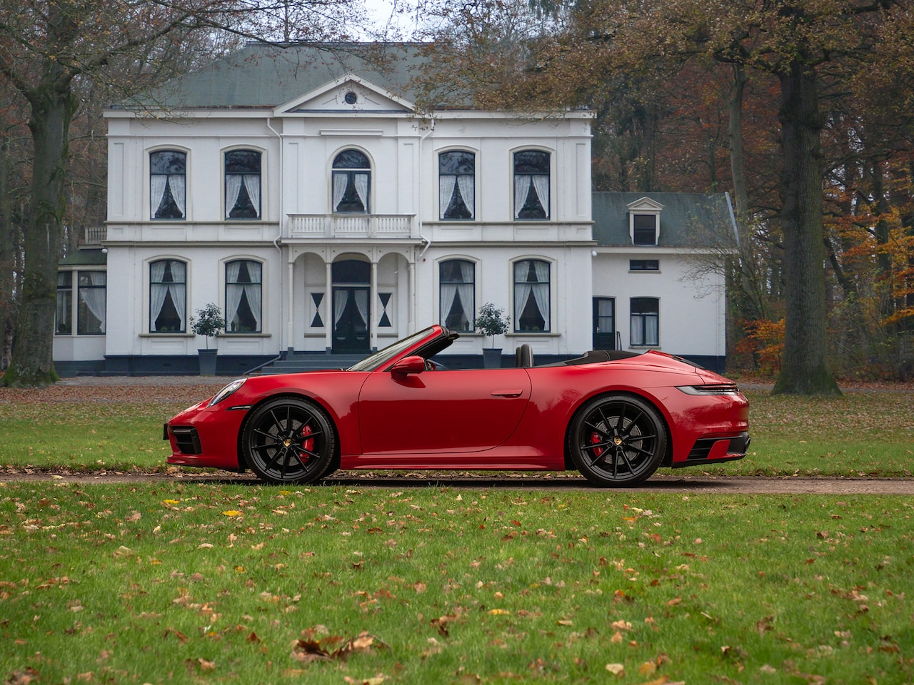 Porsche 911 Cabrio - 992 Carrera 4S | SportDesign | PASM | Bose | Sportstoelen Plus | Sport Chrono - AutoWereld.nl