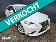 Lexus IS - 300h Edition Hybrid Navi / Camera / Cruise / Clima / Xenon