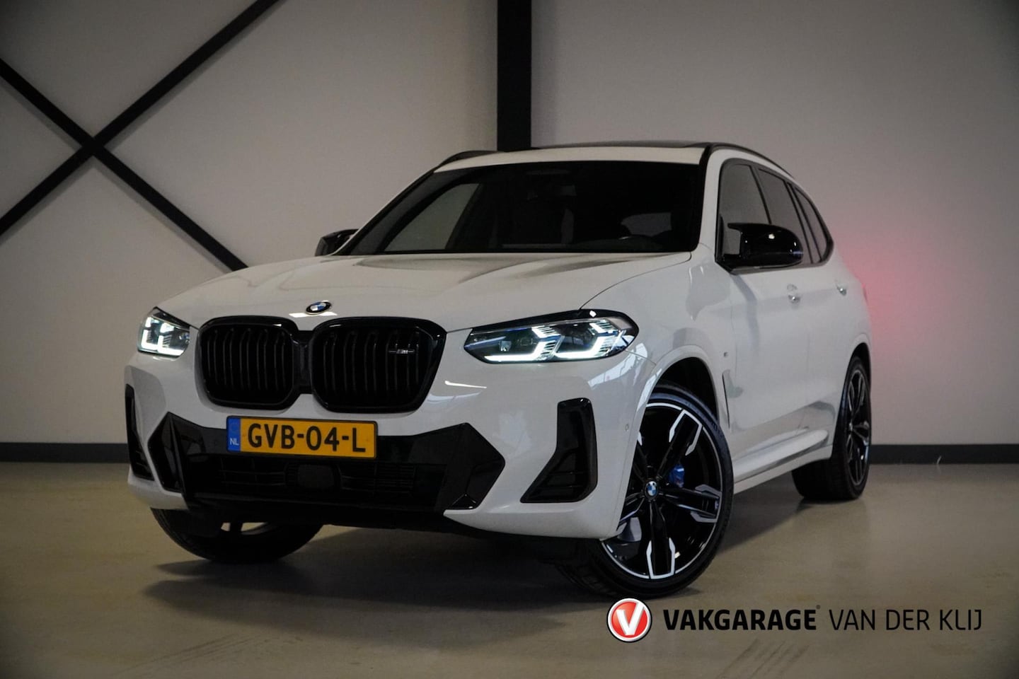 BMW X3 - M40i xDrive M-Sport | Panorama | Trekhaak | H/K | Driving Ass. Prof. | Laser | Standkachel - AutoWereld.nl