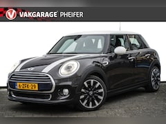 MINI Cooper - 1.5 136pk Chili JCW pakket/ Sportstoelen/ Camera/ HUD/ Stoelverwarming/ Adapt. cruise