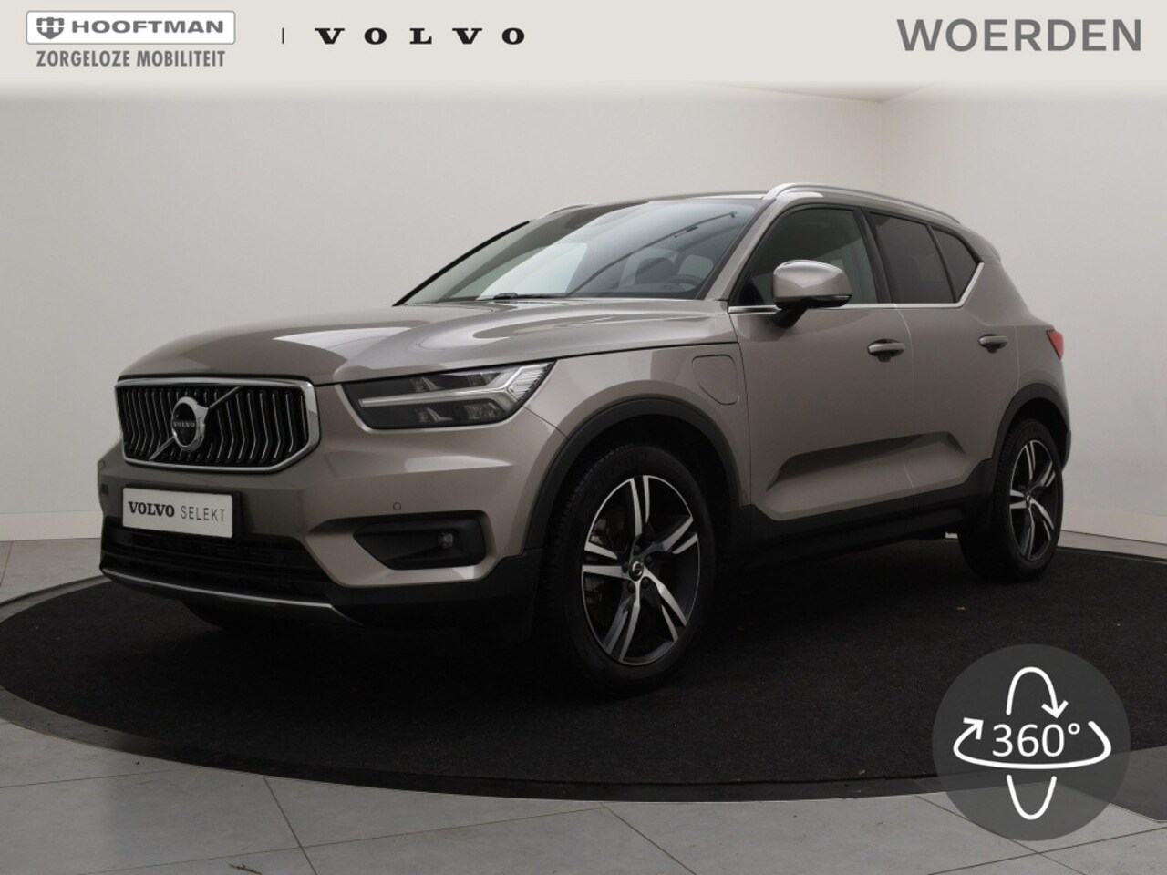 Volvo XC40 - T5 PLUG-IN HYBRID BUSINESS PRO 360GR CAM KEYLESS ACC BLIS NAVI - AutoWereld.nl