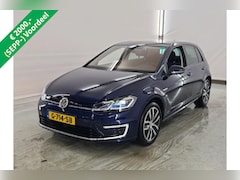 Volkswagen e-Golf - e-Golf Na subsidie 12900, - | NL AUTO | VIRTUAL COCKPIT | CAMERA |