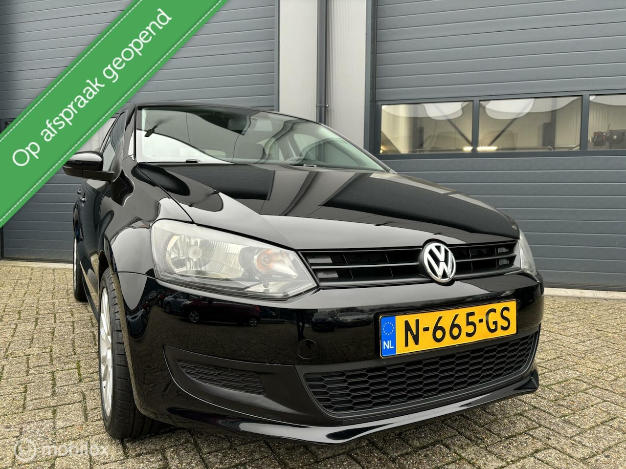 Volkswagen Polo - 1.2 Easyline Uitvoering / Navi - AutoWereld.nl