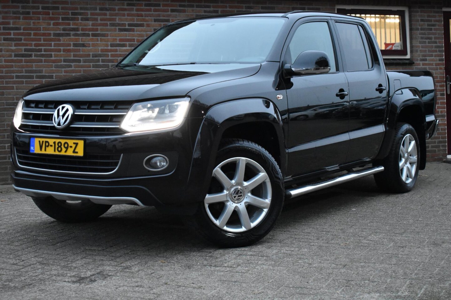 Volkswagen Amarok - 2.0 TDI 4Motion BM Plus Highline '14 Xenon Navi Clima Cruise Inruil mogelijk - AutoWereld.nl