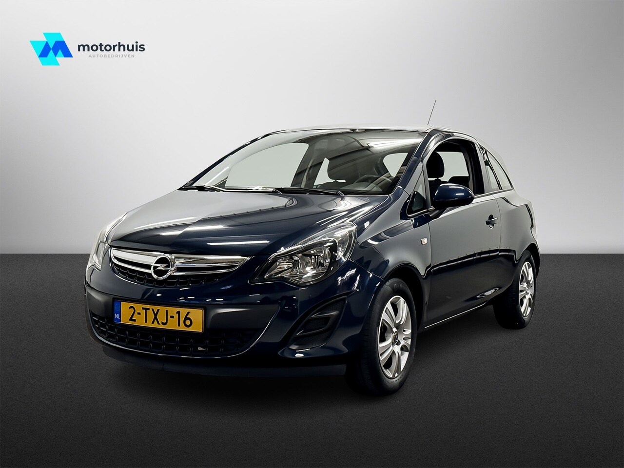 Opel Corsa - 1.2 BERLIN 85PK 3DRS AIRCO CRUISE LM NAP - AutoWereld.nl