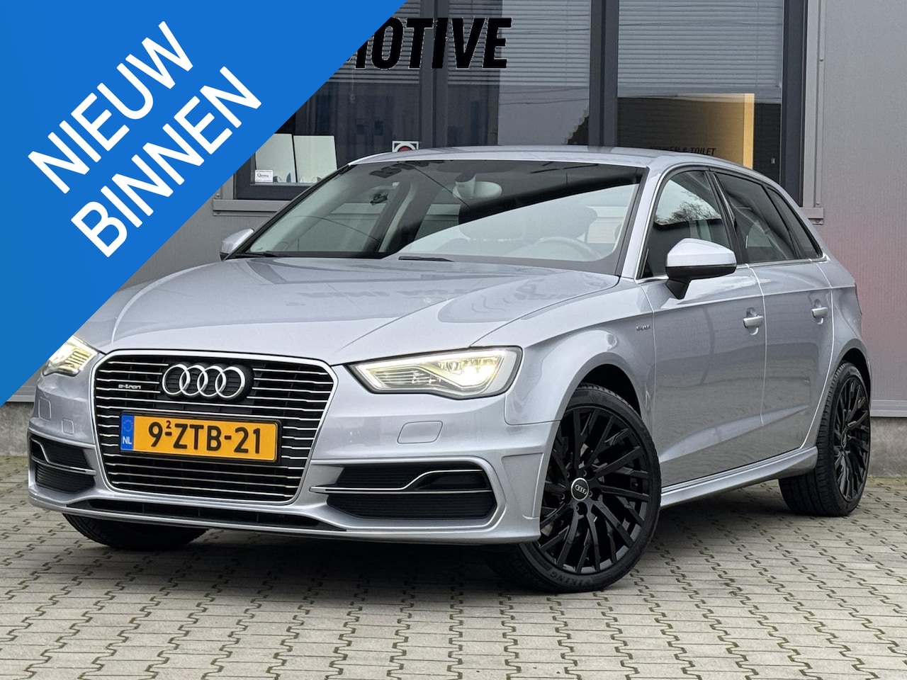 Audi A3 Sportback - 1.4 e-tron PHEV Ambition Pro Line plus Leder | Full led | Keyless | 18 inch - AutoWereld.nl