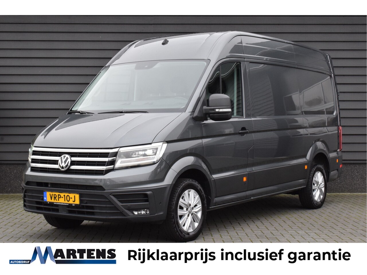 Volkswagen Crafter - 35 2.0 TDI 177pk DSG L3H3 75 Edition Trekhaak Camera Leder Navigatie Led Stuurverwarming - AutoWereld.nl