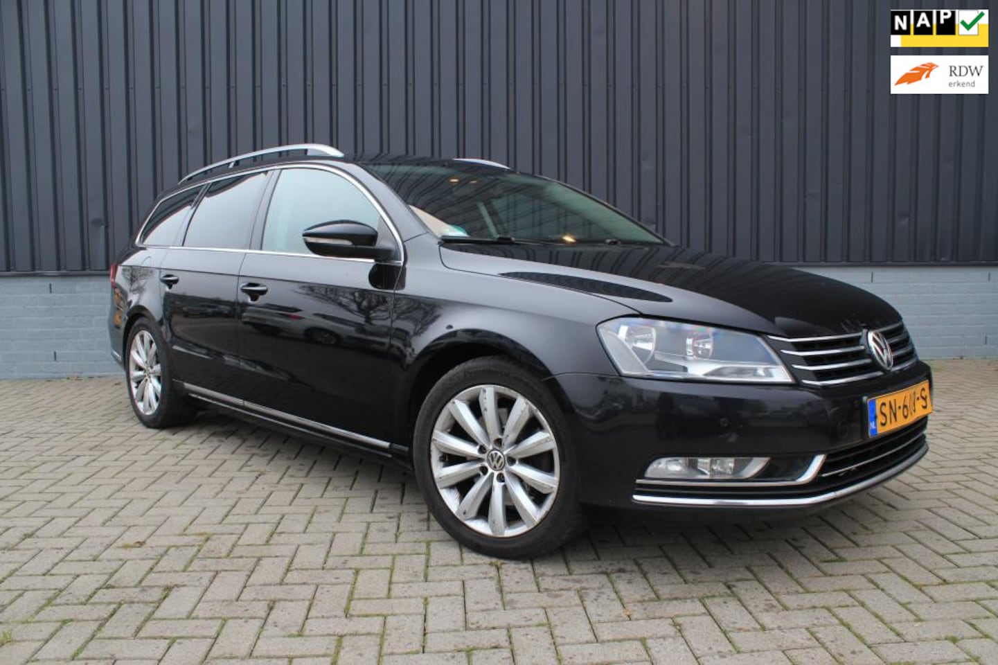 Volkswagen Passat Variant - 2.0 TDI Highline Bleu / PANORAMADAK/ CRUISE/ STOEL/FULL - AutoWereld.nl