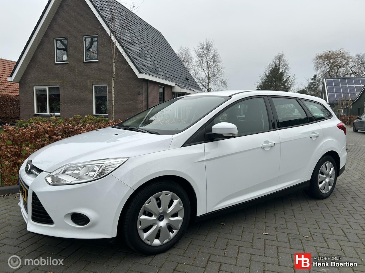 Ford Focus Wagon - 1.6 EcoBoost Lease Titanium 1.6 EcoBoost Lease Titanium - AutoWereld.nl