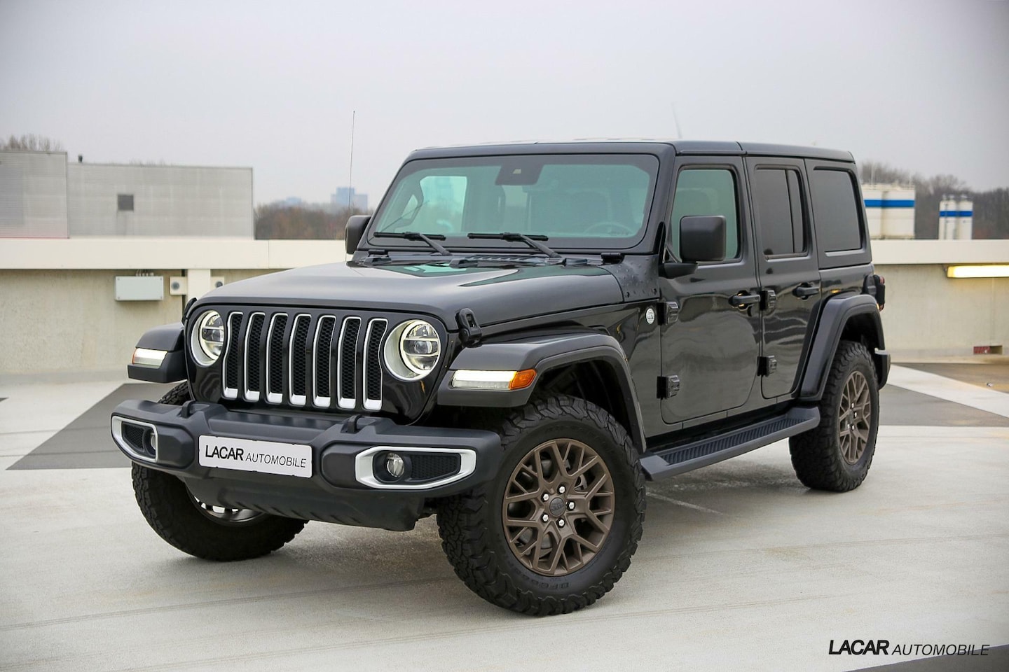 Jeep Wrangler - 2.0T Sahara I Grijs kenteken I 23.388 km - AutoWereld.nl