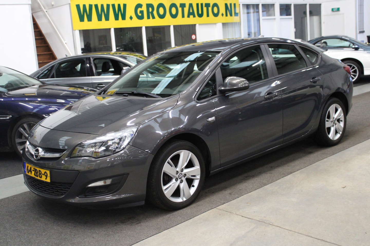 Opel Astra - 1.4 Turbo Edition 141pk NAP, Airco, Cruise control, Isofix - AutoWereld.nl