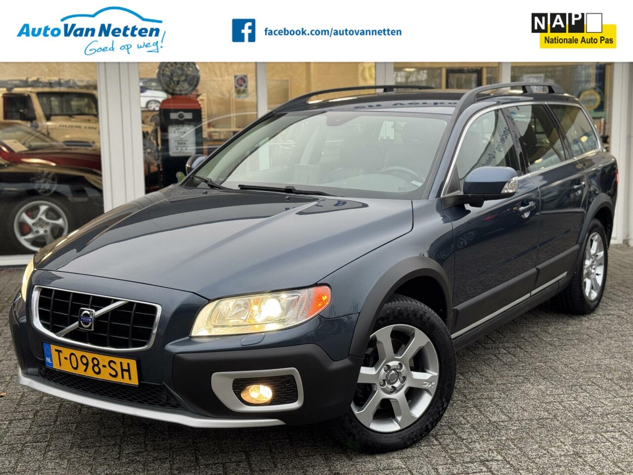 Volvo XC70 - 2.4 D5 185pk 6 bak,Leder,Xenon,Clima,Stoelverwarming,Stoelkoeling,Summum - AutoWereld.nl