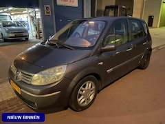 Renault Scénic - 1.6-16V Privilège Luxe Panoramadak APK 8-25 Trekhaak Extra set wielen met winterbanden. Ni