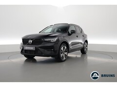 Volvo XC40 - 1.5 262PK T5 Recharge Plus Dark, Pano-dak, Trekhaak