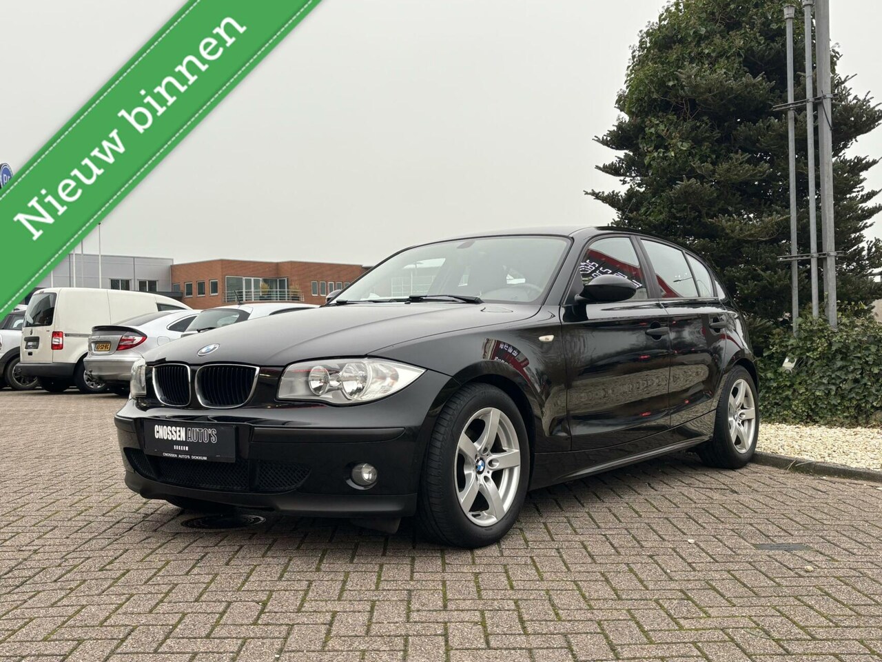 BMW 1-serie - 118i 118i, Airco, Trekhaak, nieuwe apk! - AutoWereld.nl