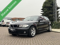 BMW 1-serie - 118i, Airco, Trekhaak, nieuwe apk