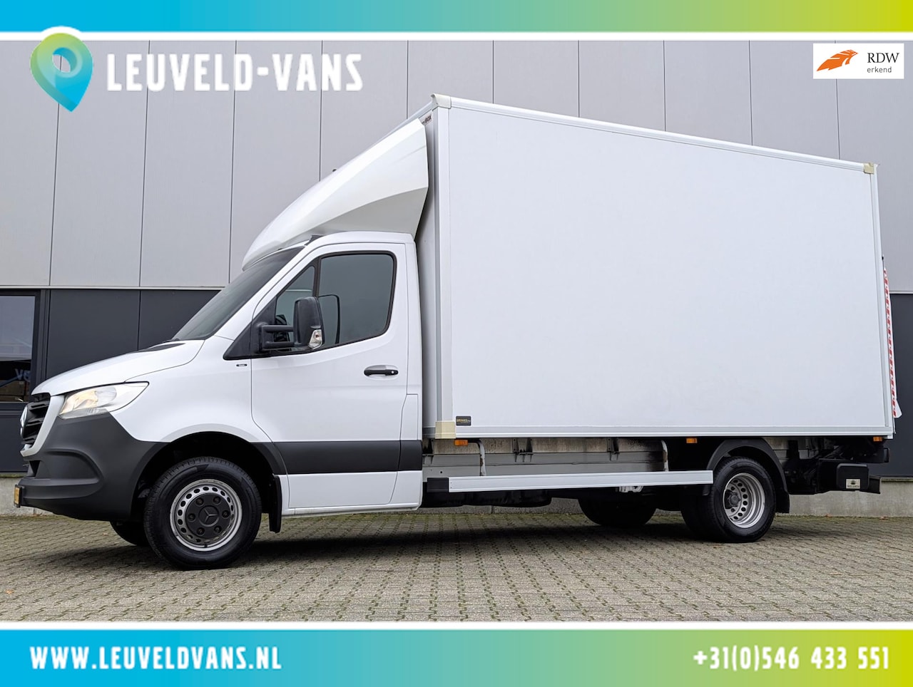 Mercedes-Benz Sprinter - 516 160PK AUTOMAAT RWD DUBBELLUCHT BAKWAGEN MET LAADKLEP CLIMATE CRUISE ACHTERUITRIJCAMERA - AutoWereld.nl