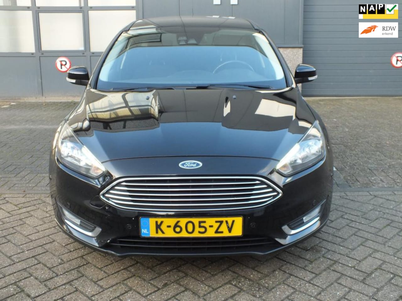 Ford Focus Wagon - 1.0 Titanium!2016!Clima!Achteruitcamera - AutoWereld.nl