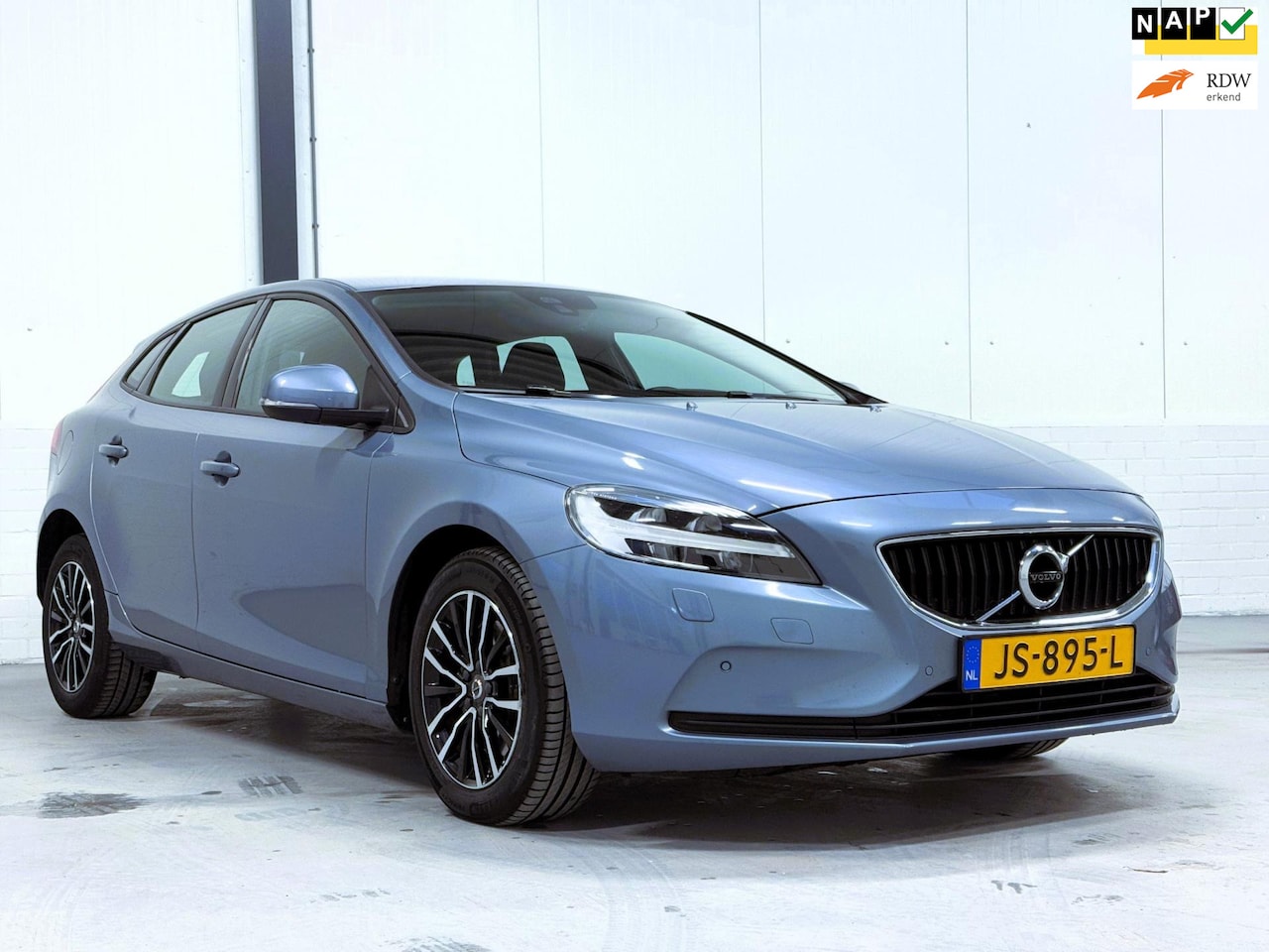 Volvo V40 - 2.0 D2 Nordic+ Org NL|1e Eigenaar|Eindejaarsactie - AutoWereld.nl